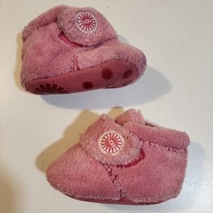 UGGS Bixbee Pink Baby Ankle Booties size 0/1